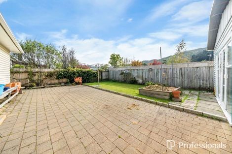 Photo of property in 4 Miles Crescent, Wainuiomata, Lower Hutt, 5014