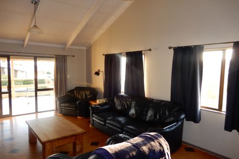 Photo of property in 2 Kitchener Place, Putaruru, 3411