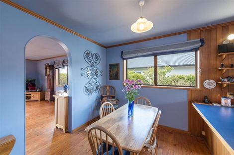 Photo of property in 39 Point Road, Monaco, Nelson, 7011