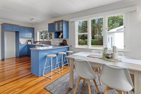 Photo of property in 7 Madden Place, Solway, Masterton, 5810