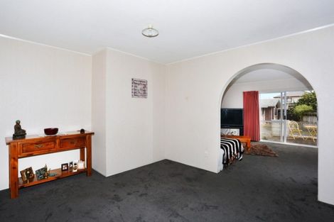 Photo of property in 9 Green Lane, Pukekohe, 2120