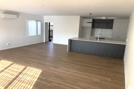 Photo of property in 59 Hayfield Way, Karaka, Papakura, 2113