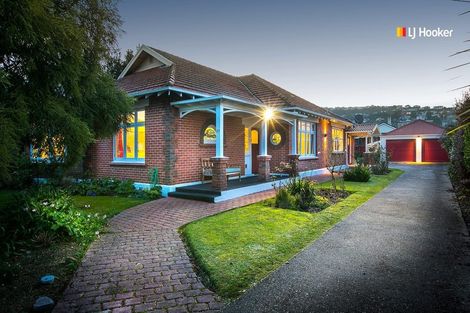 Photo of property in 27 Albert Street, Saint Clair, Dunedin, 9012