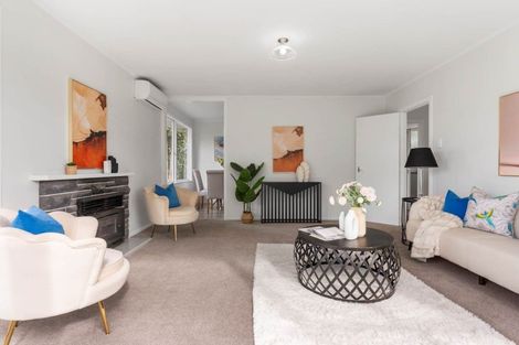 Photo of property in 11 Royal Arch Place, Rosehill, Papakura, 2113