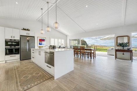 Photo of property in 97 Highland Drive, Acacia Bay, Taupo, 3385