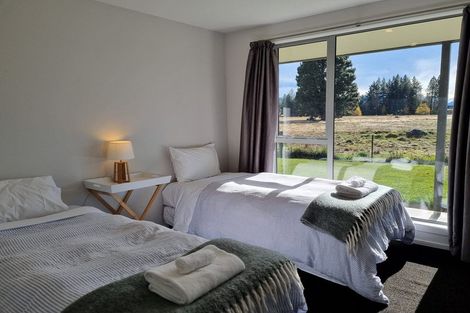 Photo of property in 4 Dwyer Place, Lake Tekapo, 7999
