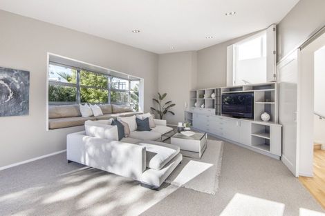 Photo of property in 53a Stanley Point Road, Stanley Point, Auckland, 0624