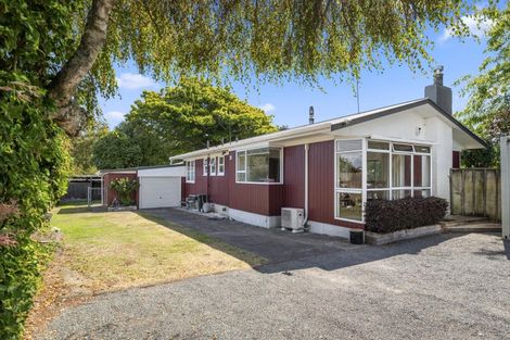 Photo of property in 8 Leslie Street, Taupo, 3330