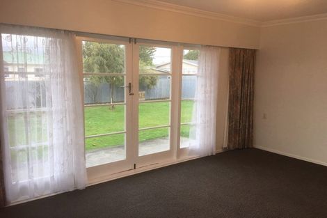 Photo of property in 3 Selwyn Street, Levin, 5510