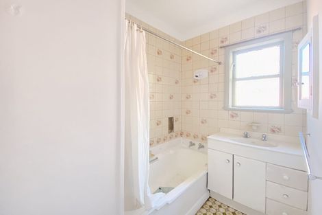 Photo of property in 488d Don Buck Road, Massey, Auckland, 0614