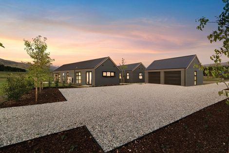 Photo of property in 77 Stone Drive, Cromwell, 9384