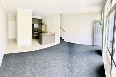 Photo of property in 6/44 Carlos Drive, Flat Bush, Auckland, 2016
