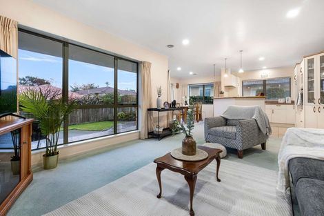 Photo of property in 55 Basley Road, Owhata, Rotorua, 3010