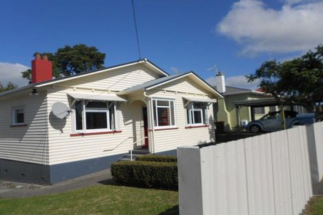 Photo of property in 22 Ngaio Street, Strandon, New Plymouth, 4312