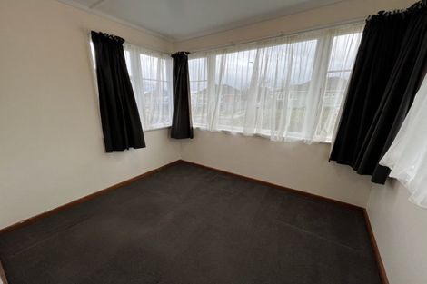 Photo of property in 64 Andrew Avenue, Roslyn, Palmerston North, 4414