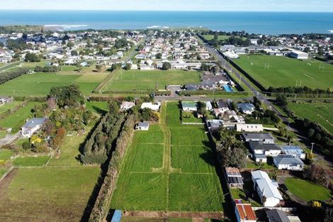 Photo of property in 81 Whitcombe Road, Opunake, 4616