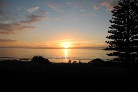 Photo of property in 19 Arawa Street, Raumati Beach, Paraparaumu, 5032