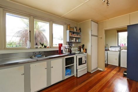 Photo of property in 909 Freyberg Street, Raureka, Hastings, 4120