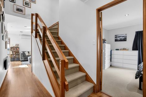Photo of property in 2/164 Nile Road, Milford, Auckland, 0620