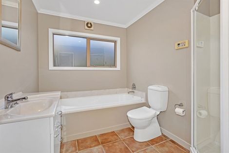 Photo of property in 3a Cromarty Place, Papakowhai, Porirua, 5024