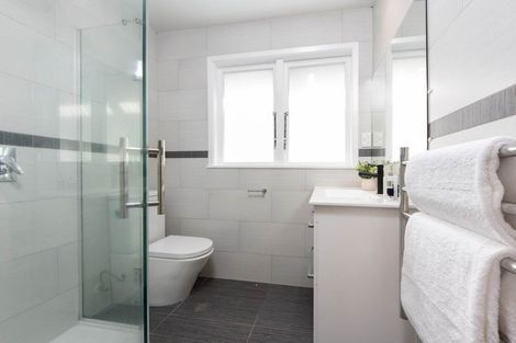 Photo of property in 20 Archibald Road, Kelston, Auckland, 0602