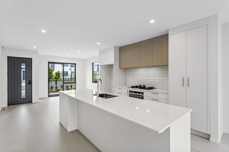 Photo of property in 95 Katikati Drive, Manurewa, 2102