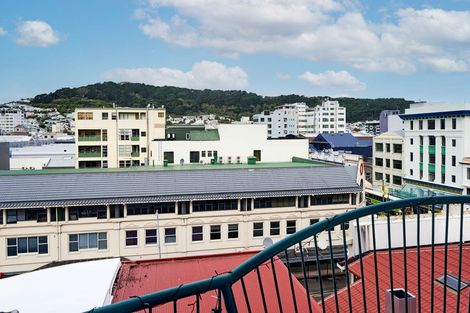 Photo of property in 17/60 Courtenay Place, Te Aro, Wellington, 6011