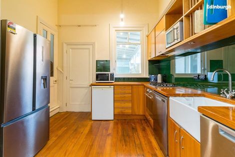 Photo of property in Claremont House, 24 Melrose Street, Roslyn, Dunedin, 9010