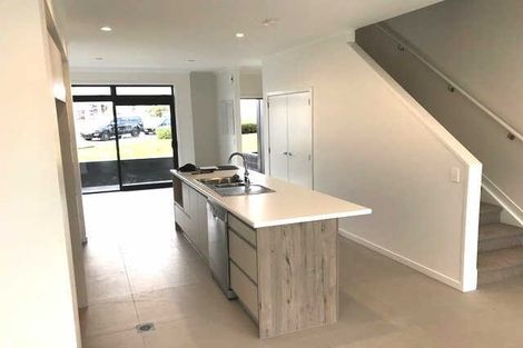 Photo of property in 4 Alexander Willis Crescent, Hobsonville, Auckland, 0616