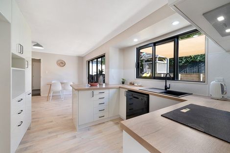 Photo of property in 26 Garton Drive, Massey, Auckland, 0614