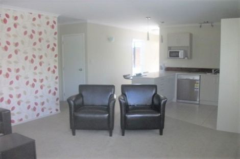 Photo of property in 5/240 Old Farm Road, Hillcrest, Hamilton, 3216