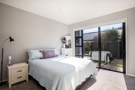 Photo of property in 21 Nadine Stanton Drive, Bell Block, New Plymouth, 4312