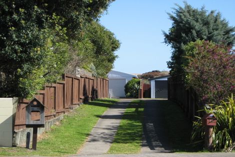 Photo of property in 54 Fishermans Drive, Coastlands, Whakatane, 3120