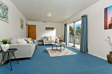 Photo of property in 85a Spinella Drive, Bayview, Auckland, 0629