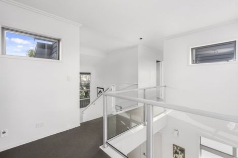 Photo of property in 6 Regent Street, Devonport, Auckland, 0624