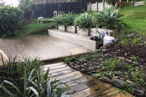 Photo of property in 27 Durham Street, Cannons Creek, Porirua, 5024