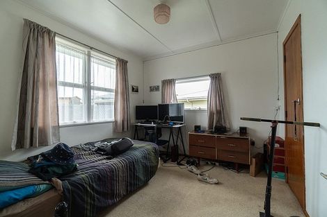 Photo of property in 10 Clearmont Crescent, Blagdon, New Plymouth, 4310