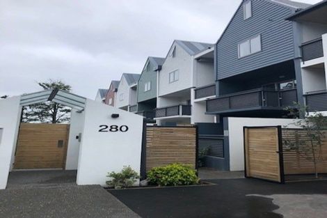 Photo of property in Amuri Park Apartments, 13/280 Bealey Avenue, Christchurch Central, Christchurch, 8013
