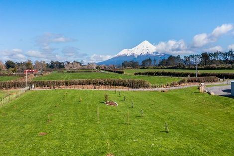 Photo of property in 297 Radnor Road, Midhirst, Stratford, 4394