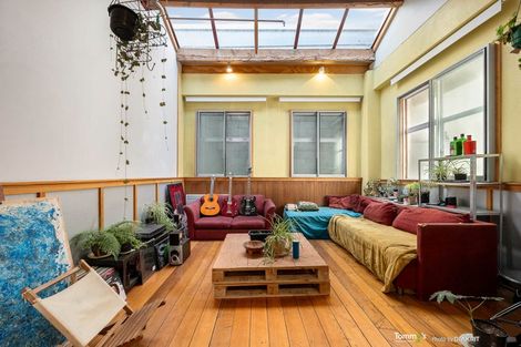 Photo of property in 221/6 Left Bank, Te Aro, Wellington, 6011