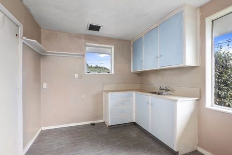 Photo of property in 35 Clive Street, Phillipstown, Christchurch, 8011