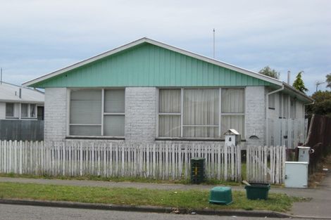 Photo of property in 8 Pateke Place, Bromley, Christchurch, 8062