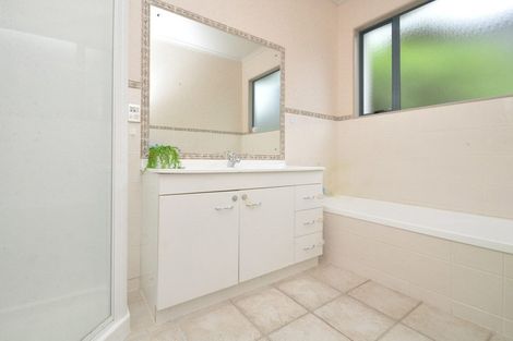 Photo of property in 7 Somerton Rise, Henderson, Auckland, 0612