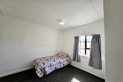 Photo of property in 68 Polson Street, Castlecliff, Whanganui, 4501