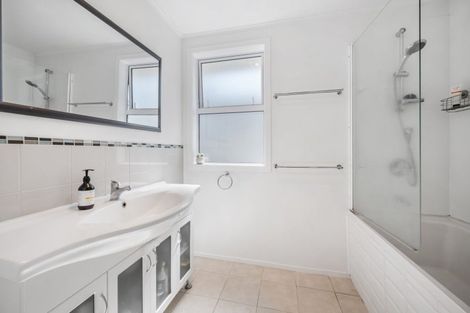 Photo of property in 39 Kea Street, Selwyn Heights, Rotorua, 3015