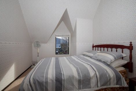 Photo of property in 231 Beacon Point Road, Wanaka, 9305