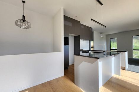 Photo of property in 36 Hokioi Drive, Kenepuru, Porirua, 5022