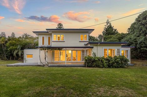 Photo of property in 1 Raebern Lane, Raumati Beach, Paraparaumu, 5032