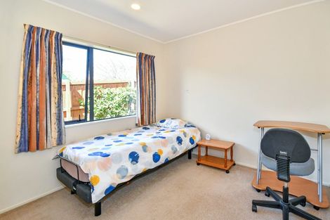 Photo of property in 27 Cottesmore Place, Huntington Park, Auckland, 2013