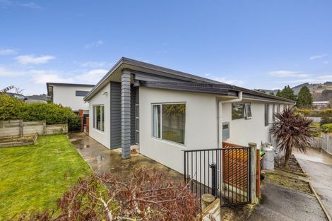 Photo of property in 31 Grandvista Drive, Green Island, Dunedin, 9018